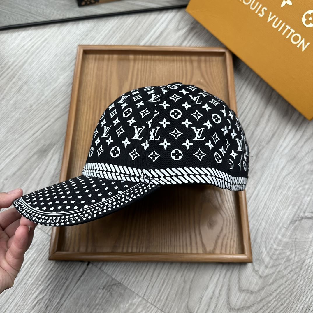 Louis Vuitton Caps